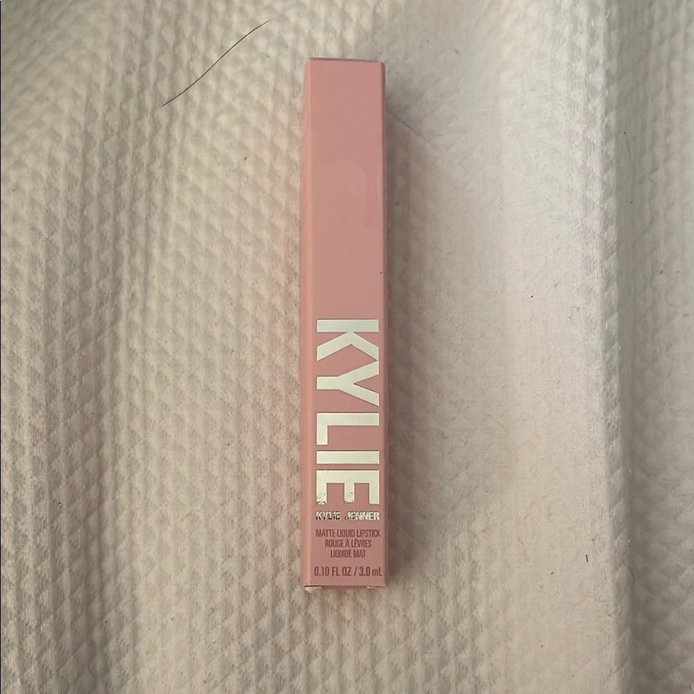 Kylie Matte Liquid Lipstick - Pink